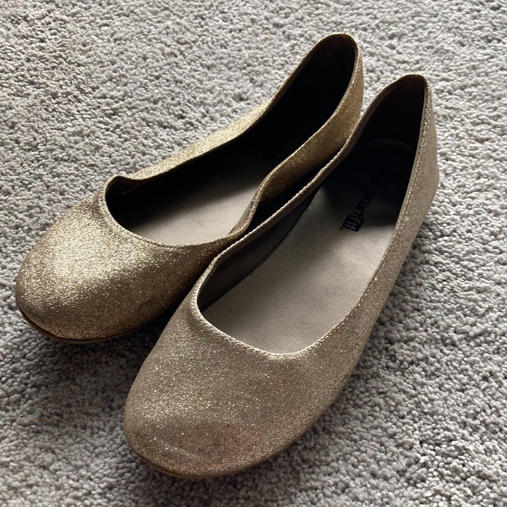 Gold flats 